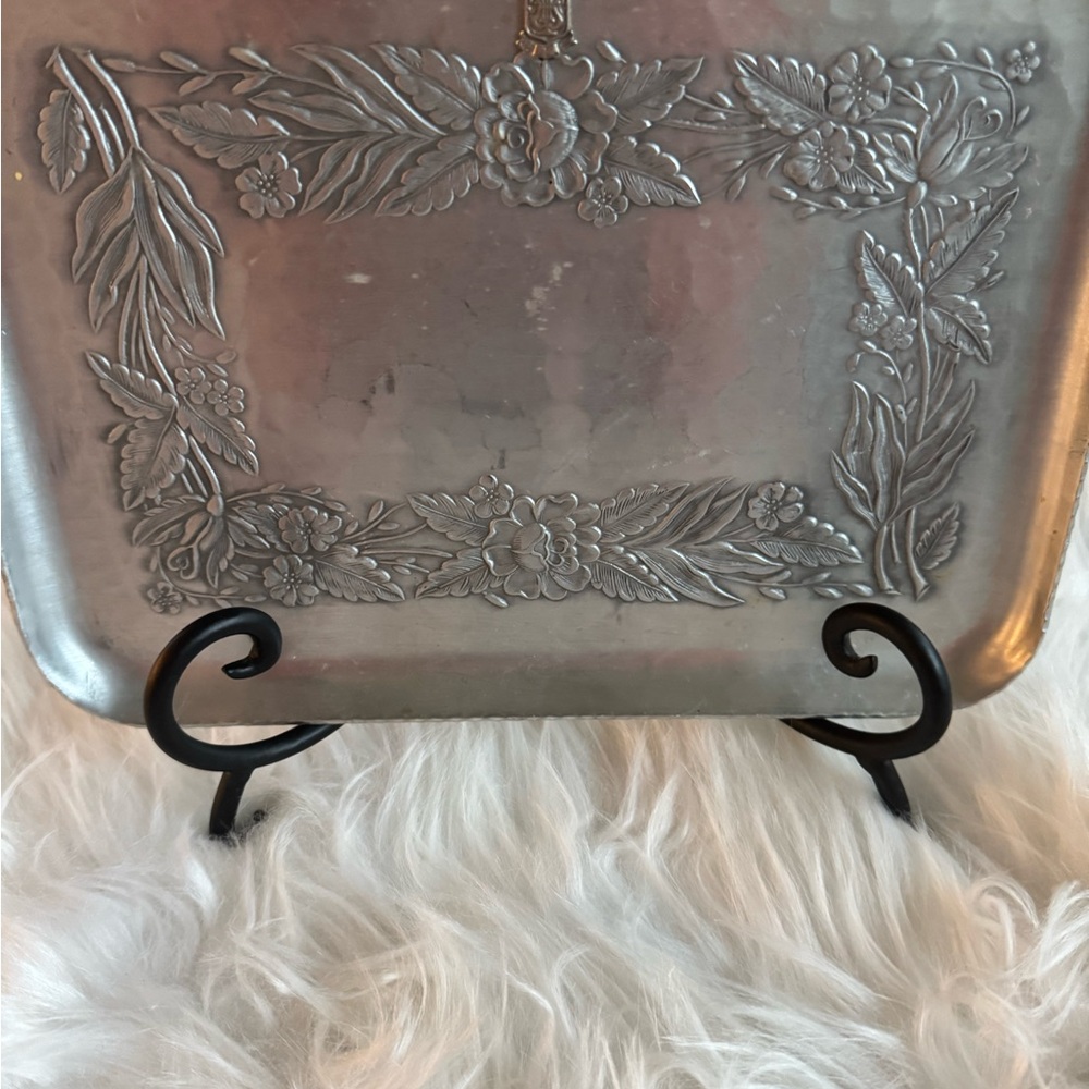 Vintage Everlast Hammered Metal Tray